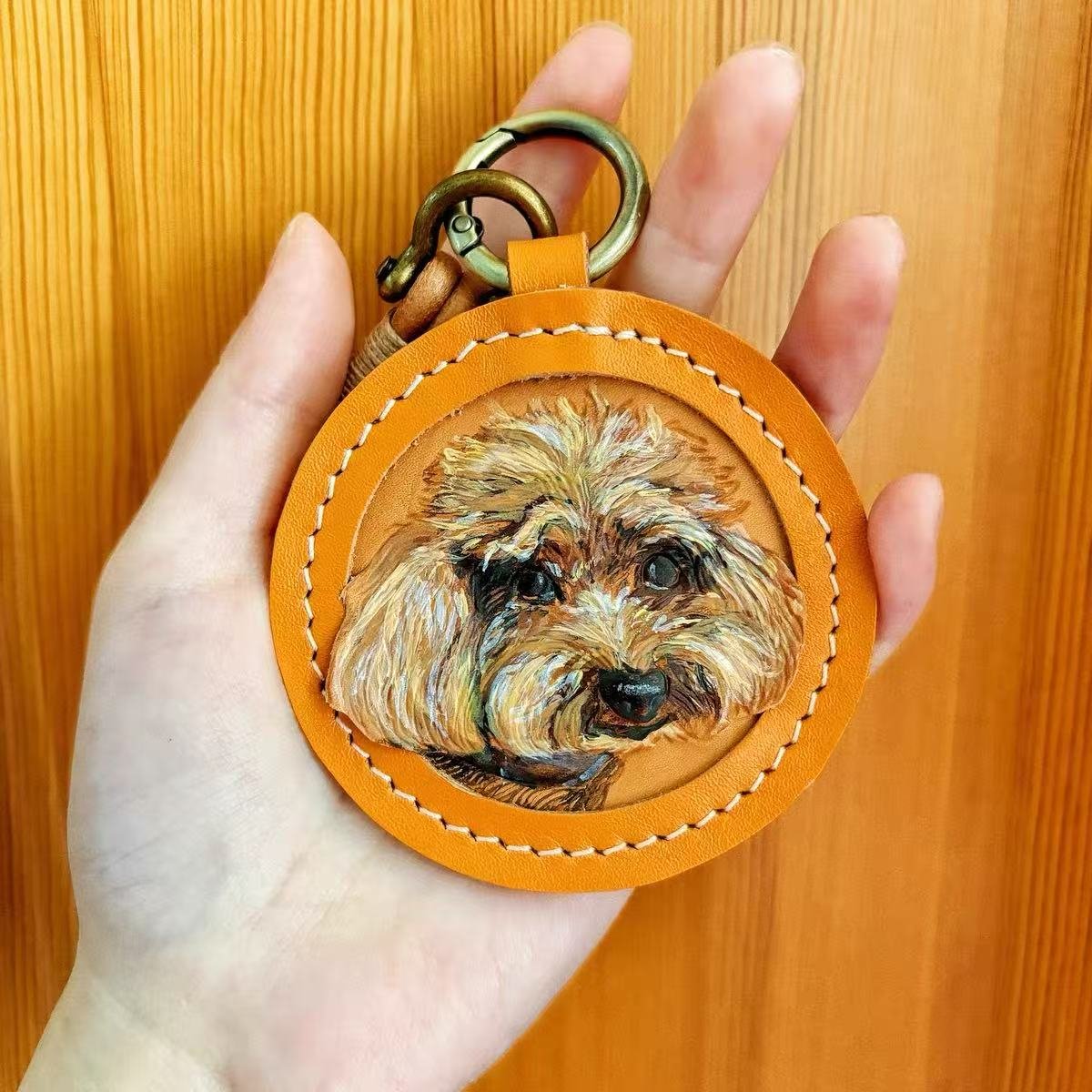 choosing personalized pet gifts colors